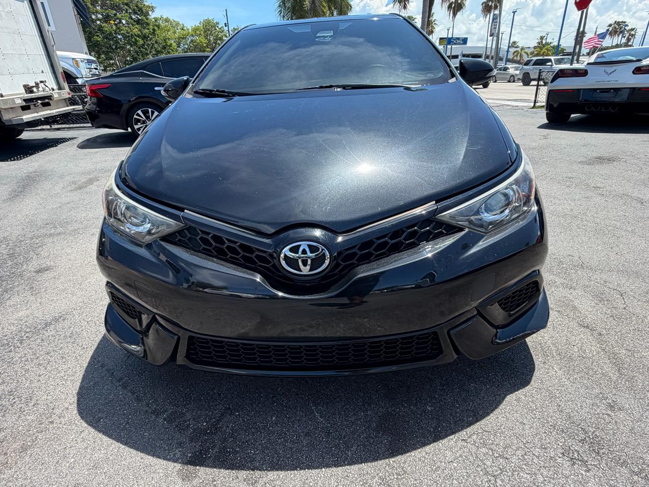 2018 Toyota Corolla — photo 11