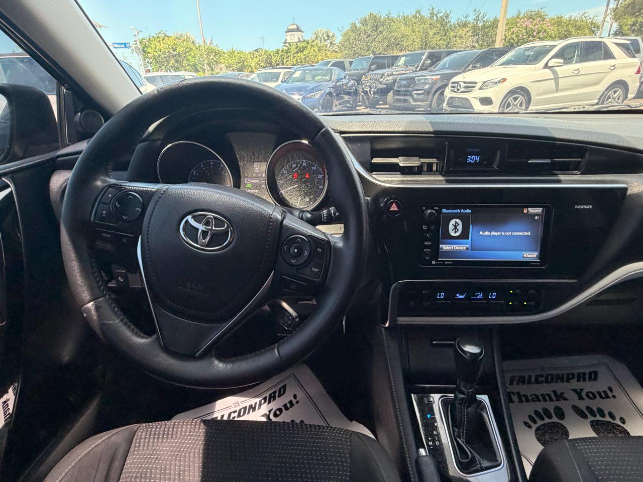 2018 Toyota Corolla — photo 19