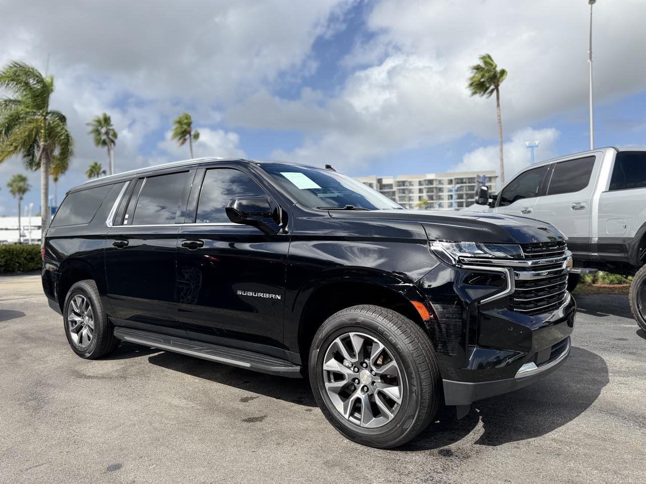 2021 Chevrolet Suburban LT