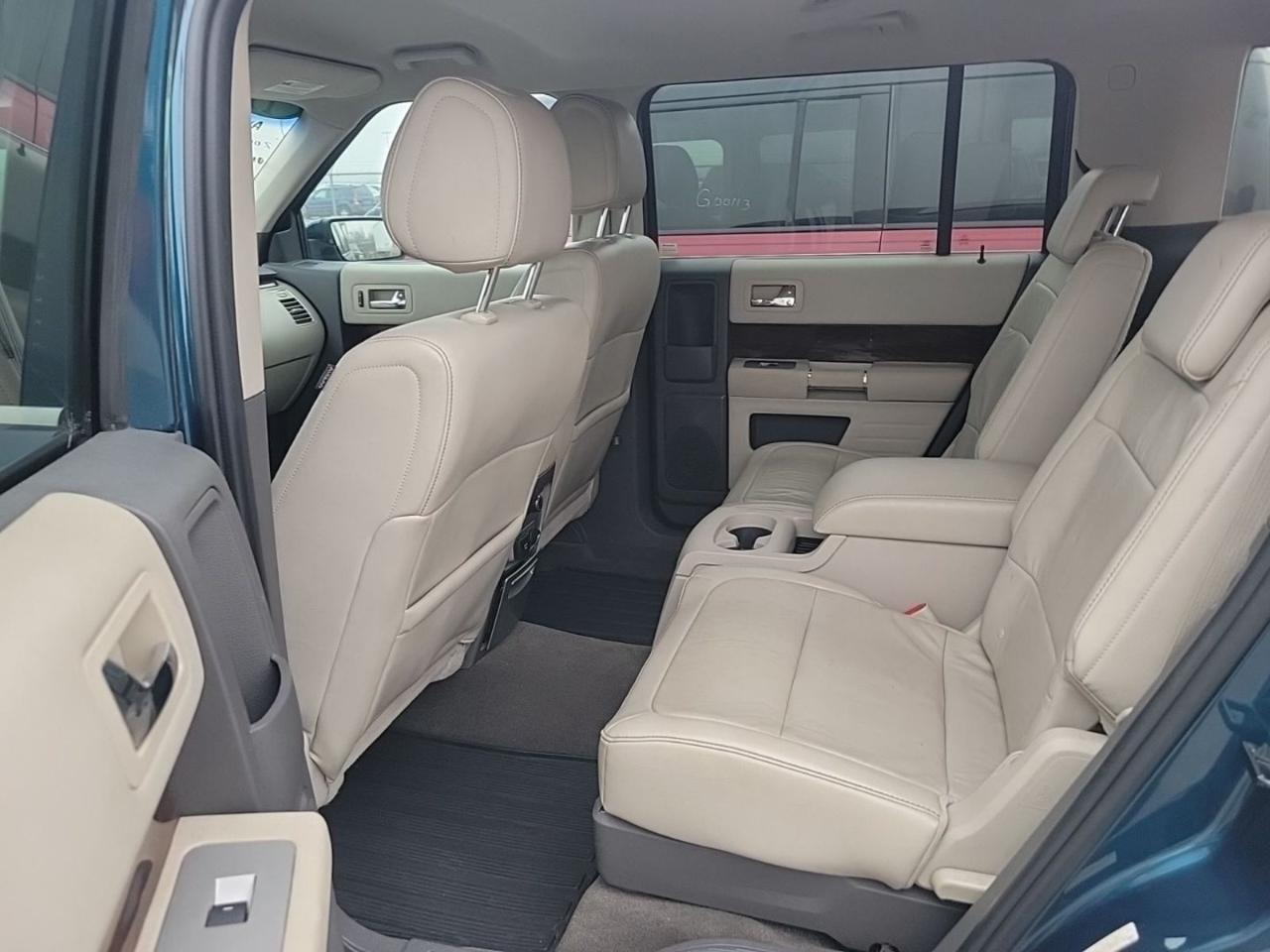 Ford Flex SEL AWD 2011