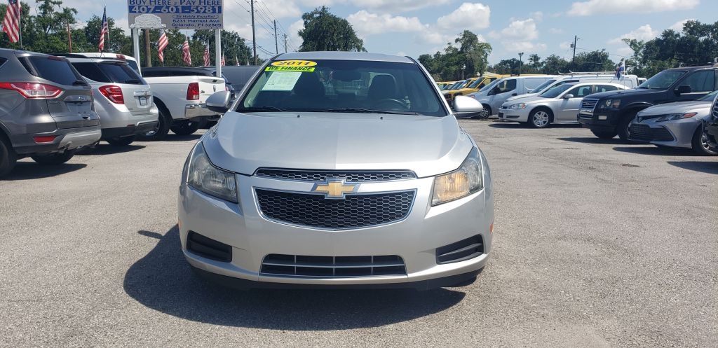 Chevrolet Cruze 1LT 2011