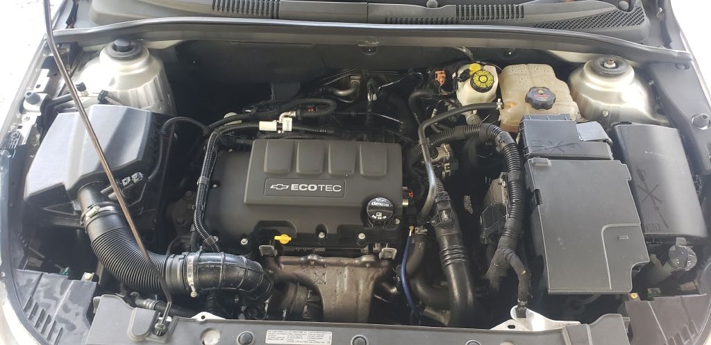 Chevrolet Cruze 1LT 2011