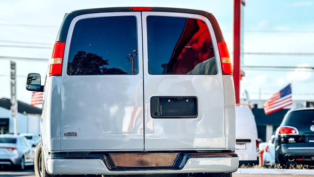 Chevrolet Express 1500 Cargo 2012