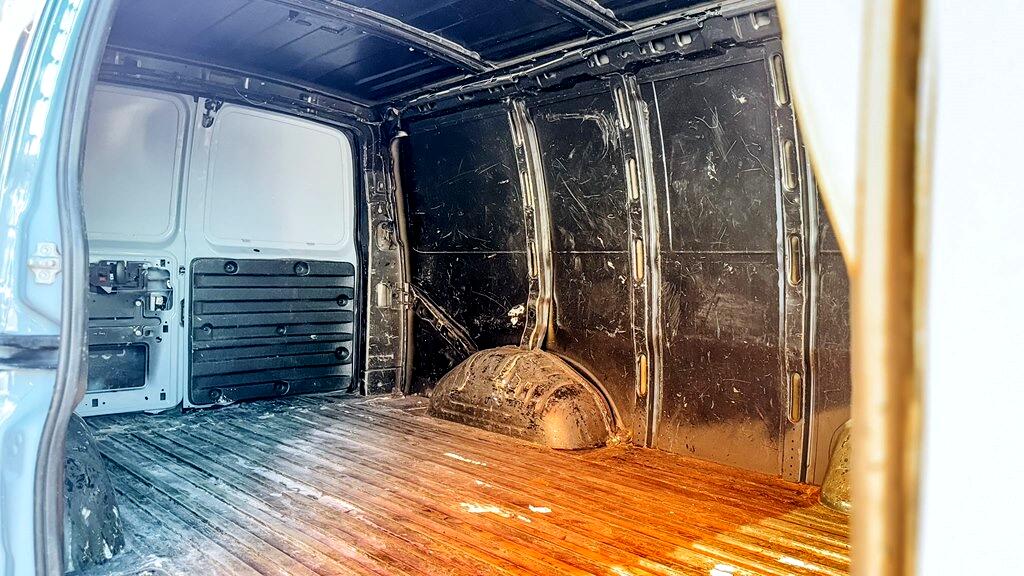 Chevrolet Express 1500 Cargo 2012