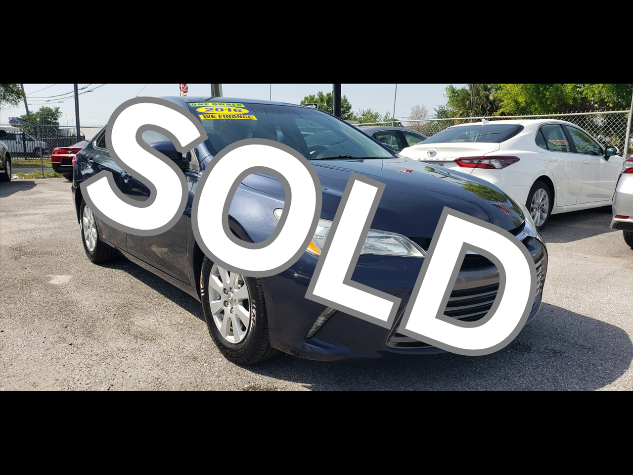 2016 Toyota Camry LE