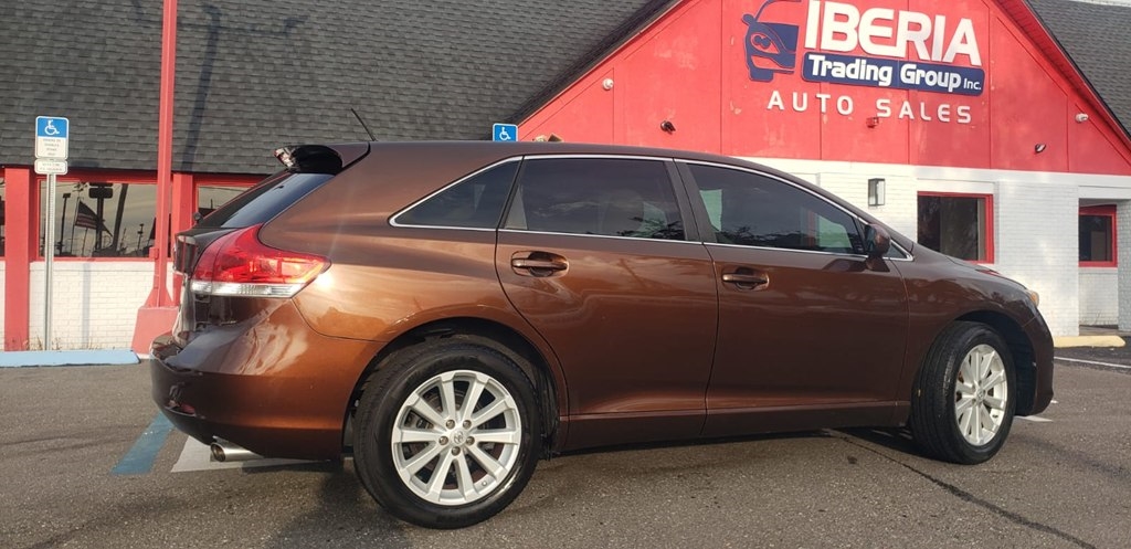 Toyota Venza FWD I4 2011
