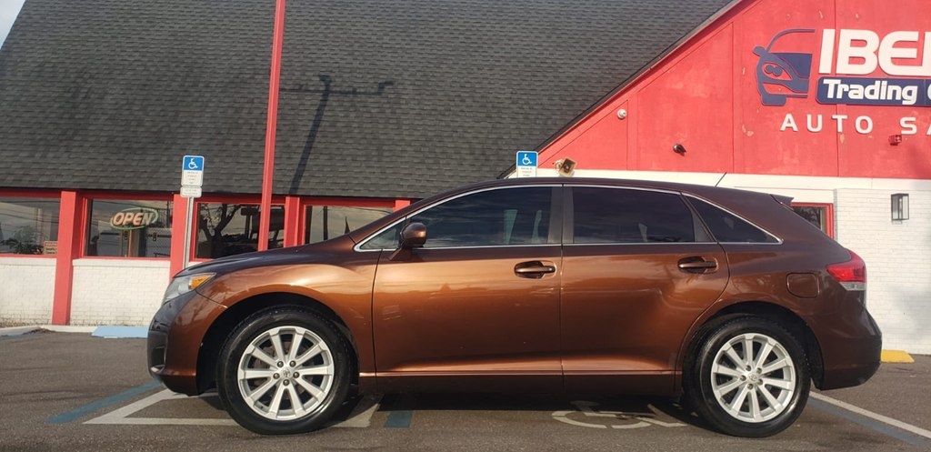 Toyota Venza FWD I4 2011