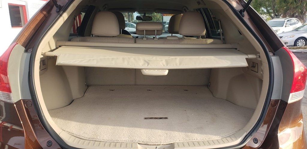 Toyota Venza FWD I4 2011