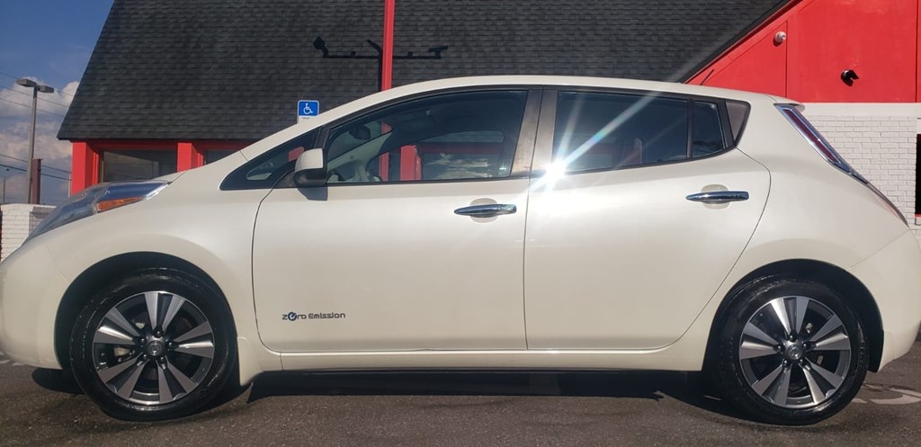 Nissan Leaf SV 2015