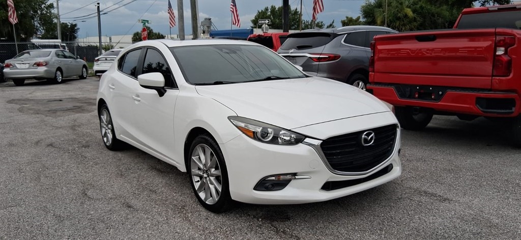 2017 Mazda MAZDA3 s Grand Touring AT 5-Door