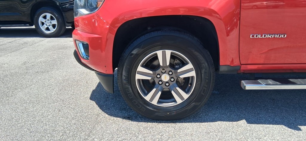 Chevrolet Colorado Work Truck Crew Cab 2WD Short Box 2017