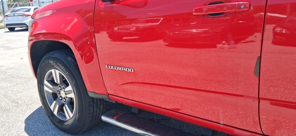 Chevrolet Colorado Work Truck Crew Cab 2WD Short Box 2017