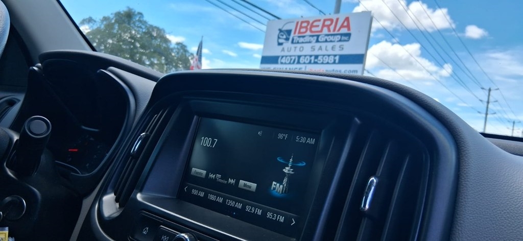 Chevrolet Colorado Work Truck Crew Cab 2WD Short Box 2017