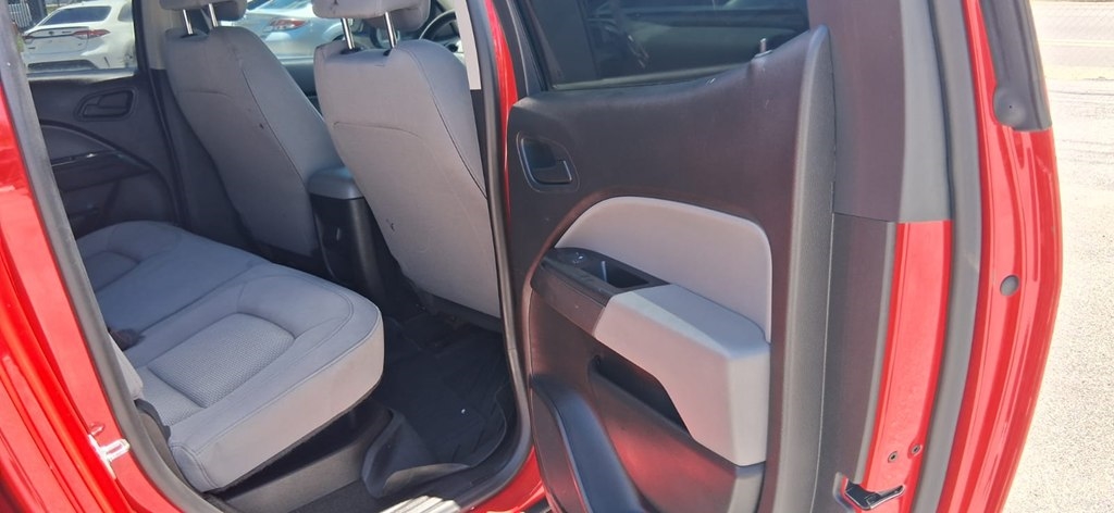 Chevrolet Colorado Work Truck Crew Cab 2WD Short Box 2017