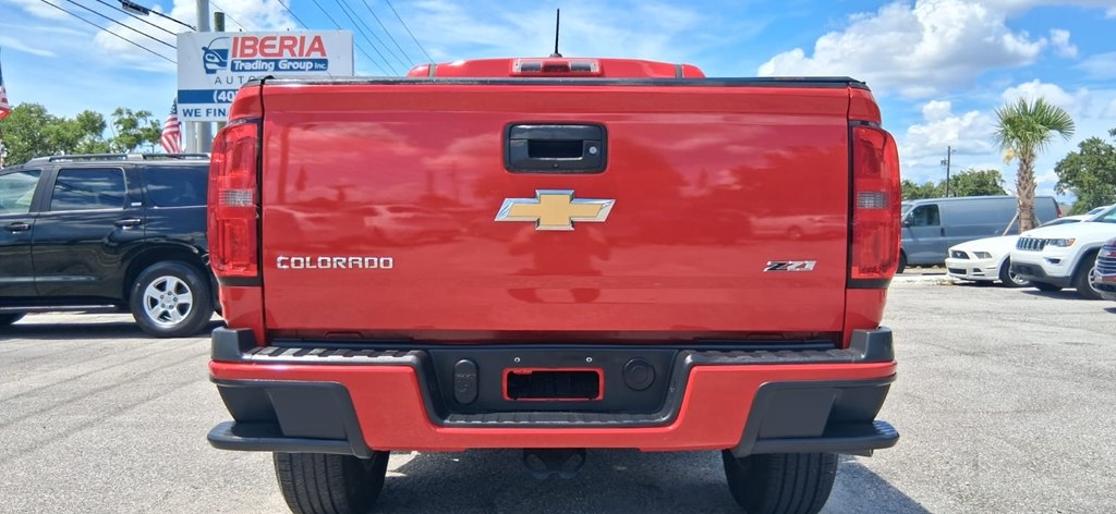 Chevrolet Colorado Work Truck Crew Cab 2WD Short Box 2017