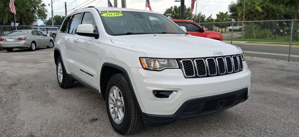 2020 Jeep Grand Cherokee Laredo