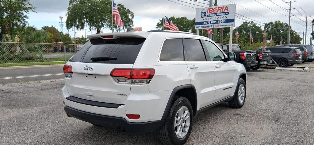 Jeep Grand Cherokee Laredo 2020
