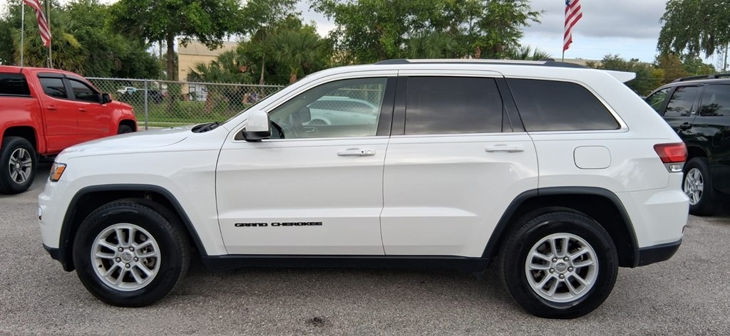 Jeep Grand Cherokee Laredo 2020