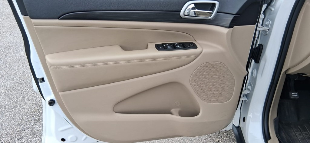 Jeep Grand Cherokee Laredo 2020