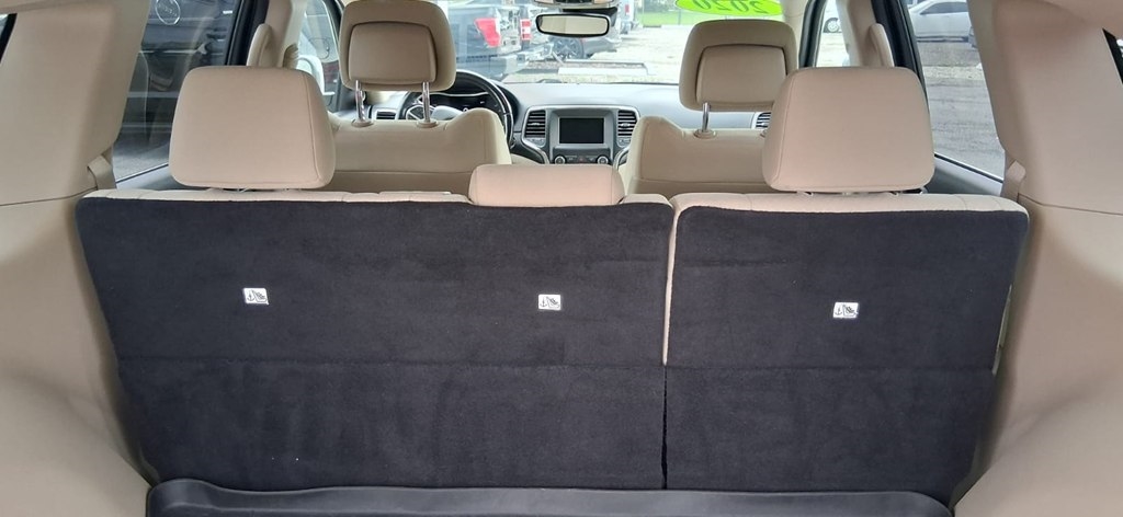 Jeep Grand Cherokee Laredo 2020