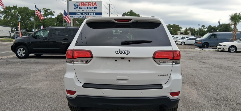 Jeep Grand Cherokee Laredo 2020