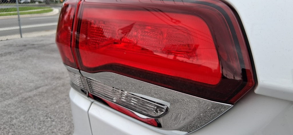 Jeep Grand Cherokee Laredo 2020