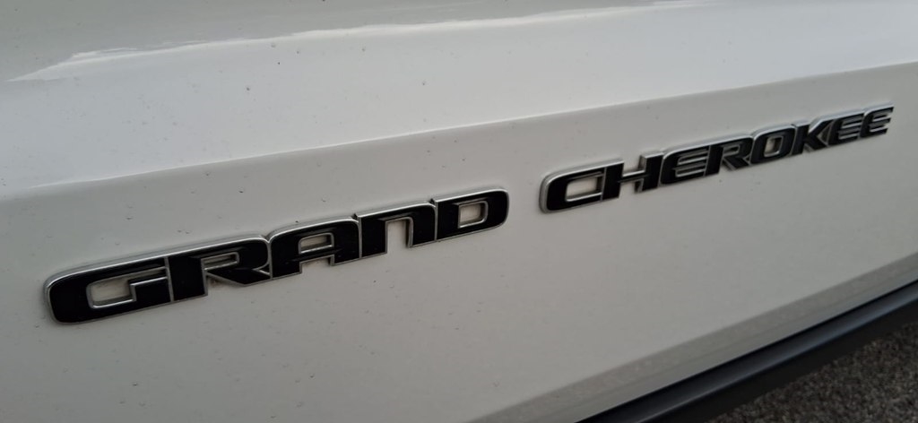 Jeep Grand Cherokee Laredo 2020
