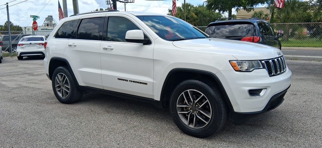 Jeep Grand Cherokee Laredo 2WD 2019