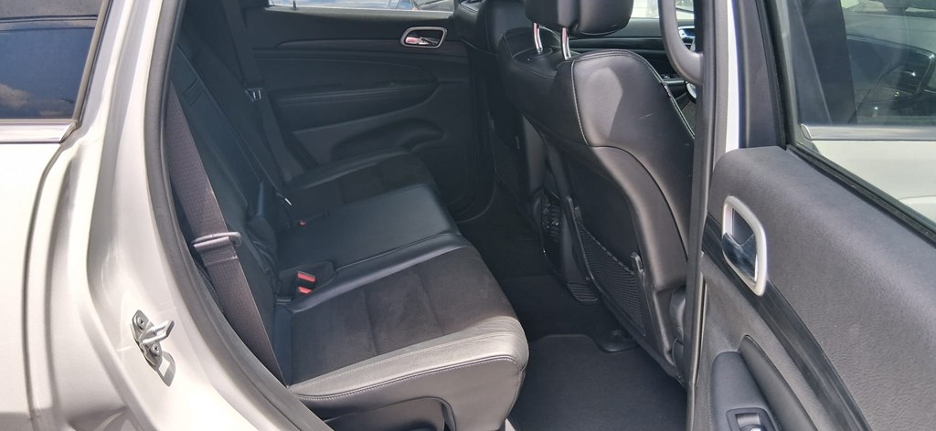 Jeep Grand Cherokee Laredo 2WD 2019