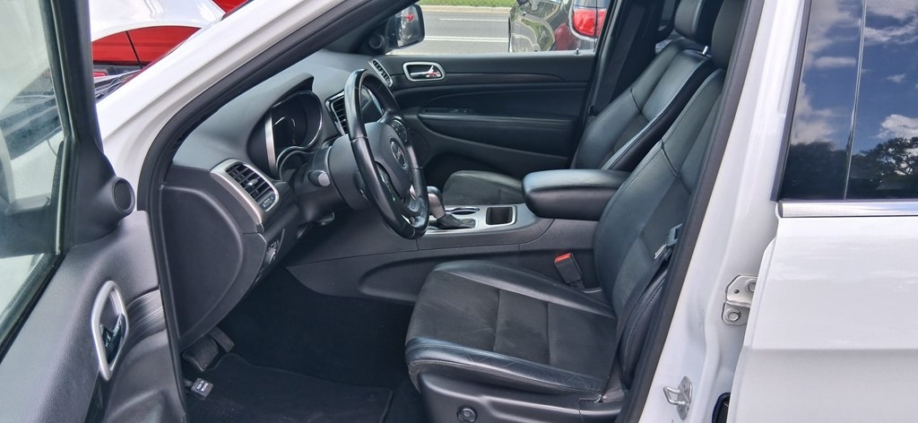 Jeep Grand Cherokee Laredo 2WD 2019