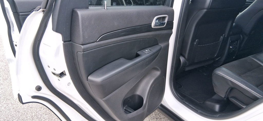 Jeep Grand Cherokee Laredo 2WD 2019