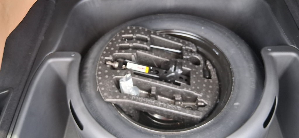 Jeep Grand Cherokee Laredo 2WD 2019