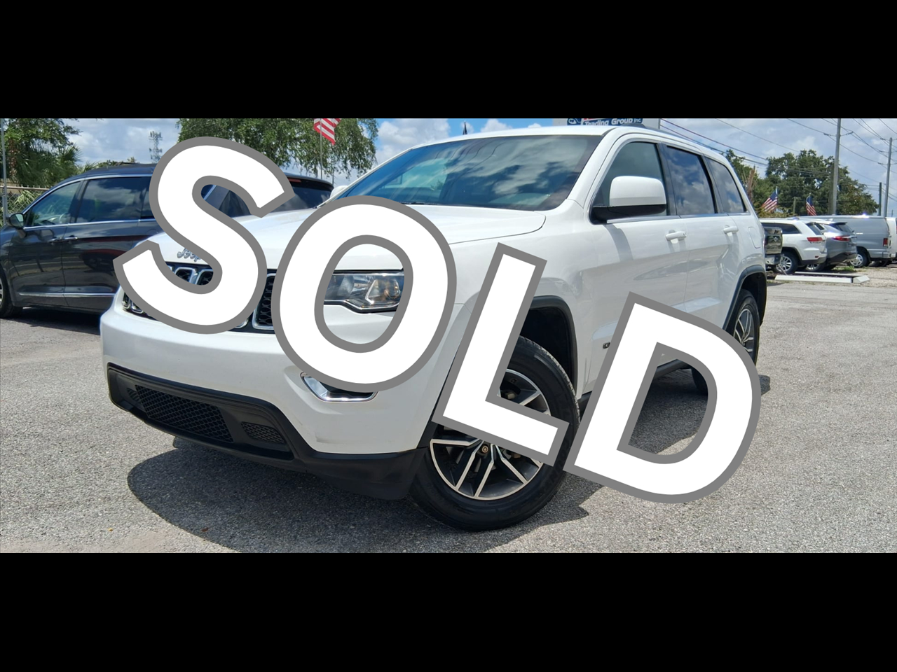 2019 Jeep Grand Cherokee Laredo 2WD