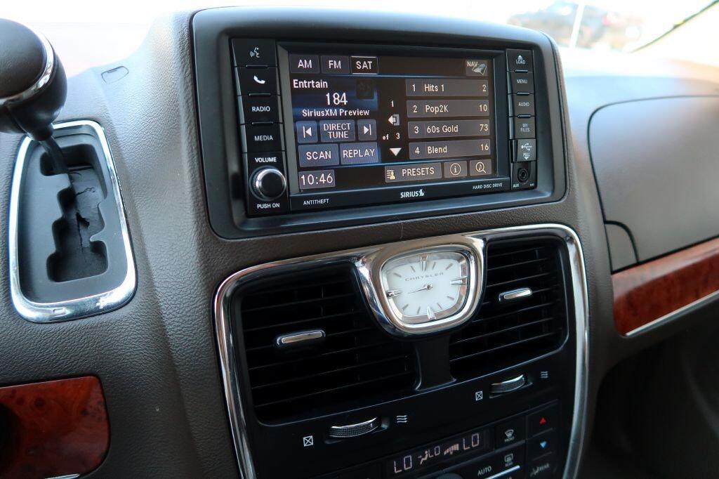 Chrysler Town & Country Touring 2015