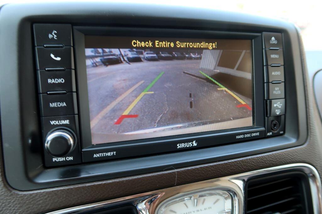 Chrysler Town & Country Touring 2015