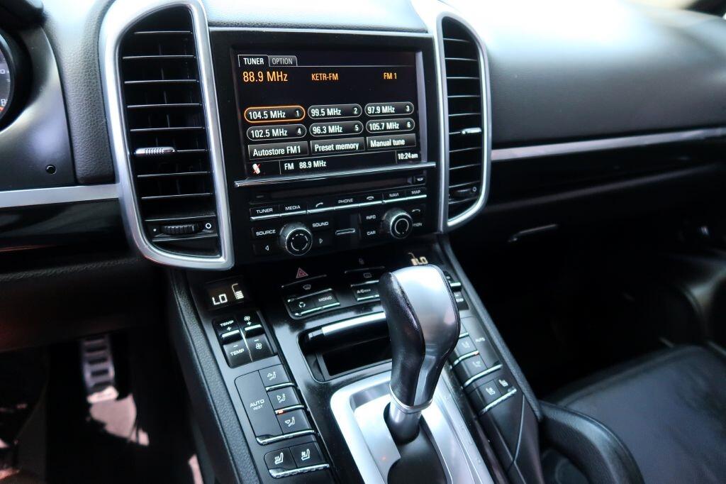 Porsche Cayenne S 2012