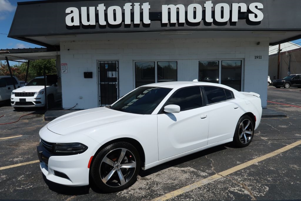 2017 Dodge Charger SXT