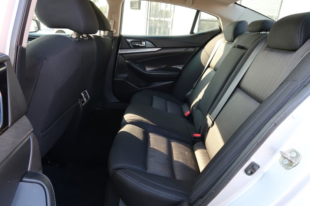 2016 Nissan Maxima S photo 7