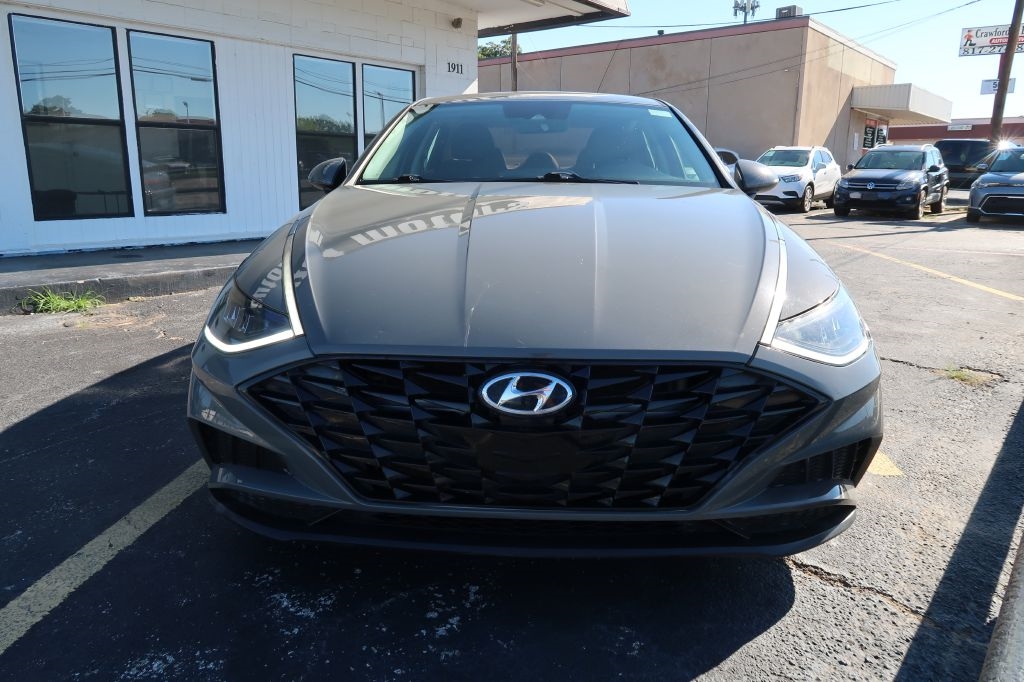 2020 Hyundai Sonata SEL photo 2
