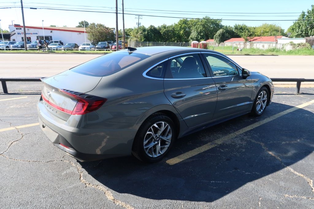 2020 Hyundai Sonata SEL photo 4