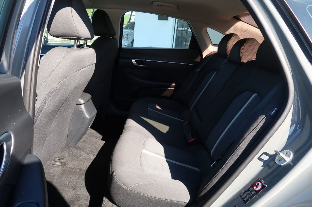 2020 Hyundai Sonata SEL photo 8