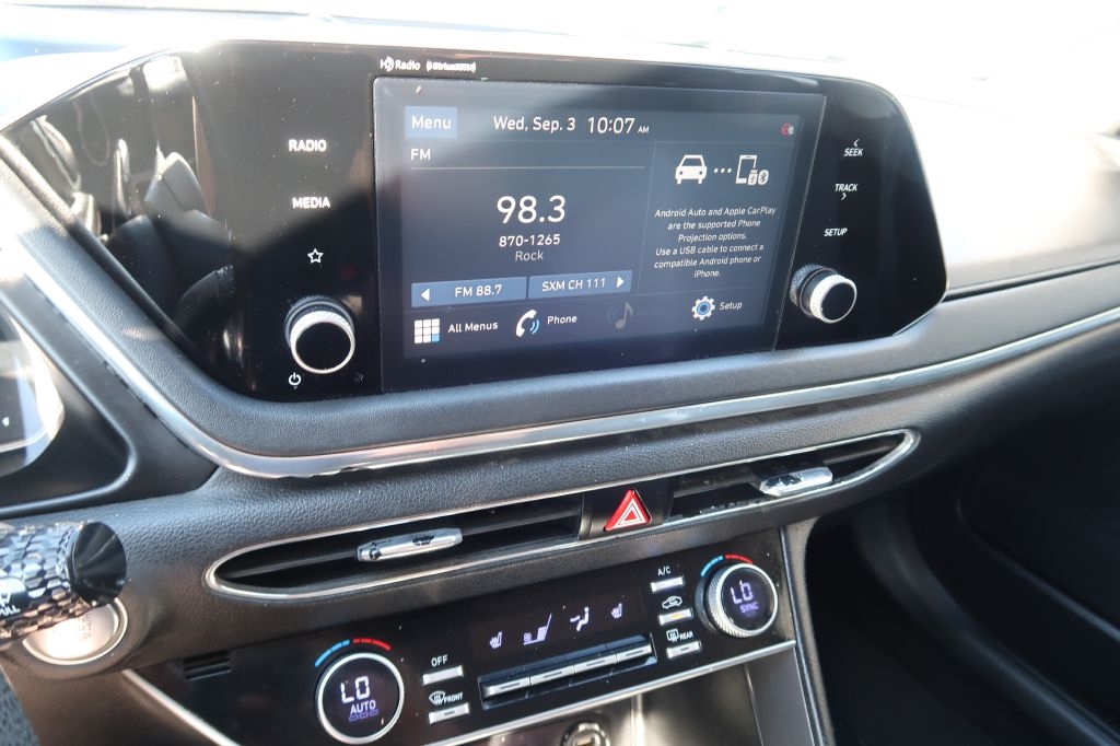 2020 Hyundai Sonata SEL photo 15