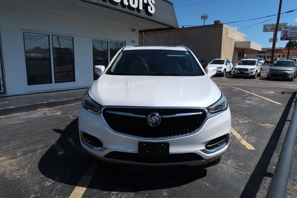 2019 Buick Enclave Essence photo 2