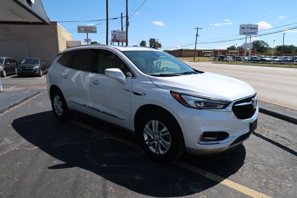 2019 Buick Enclave Essence photo 3