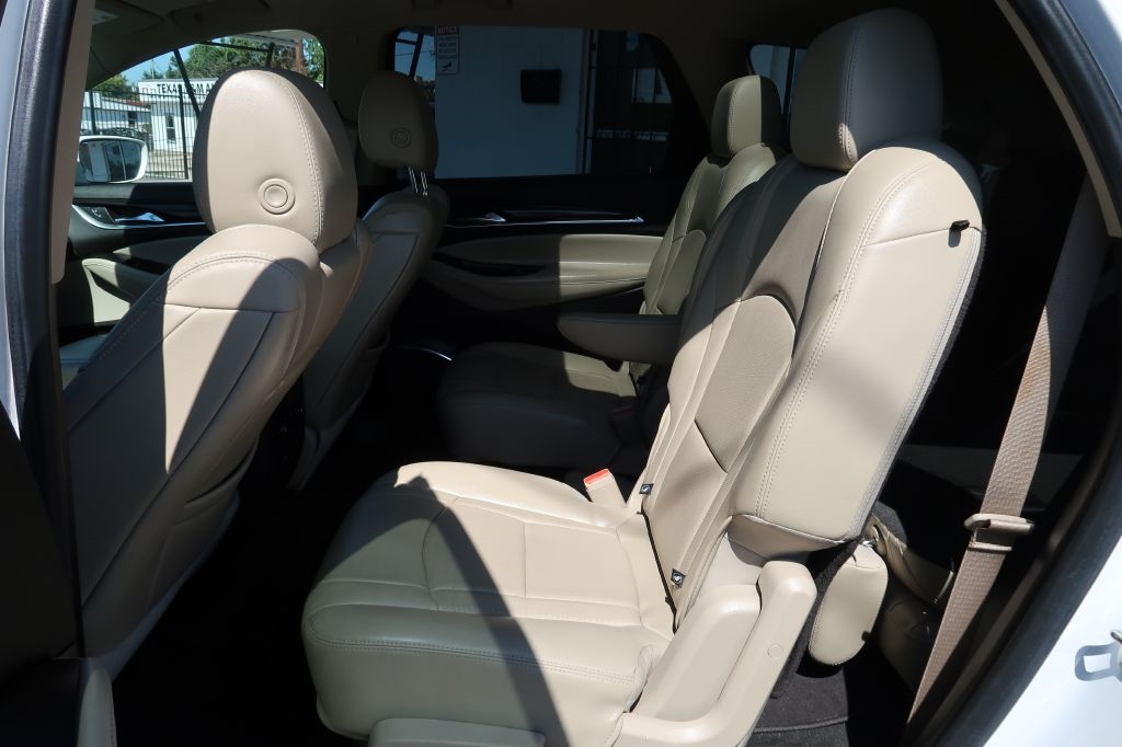 2019 Buick Enclave Essence photo 8