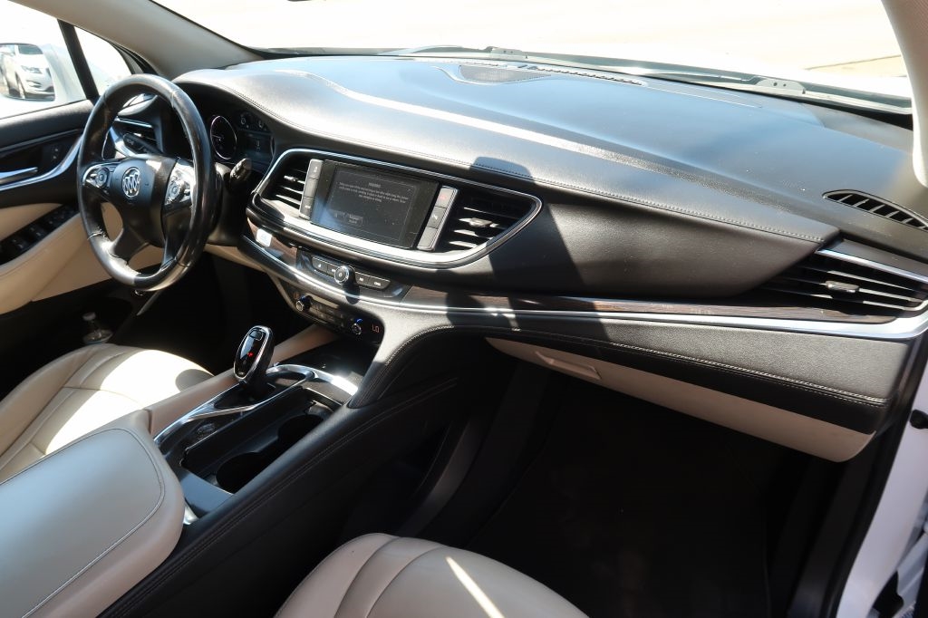 2019 Buick Enclave Essence photo 13