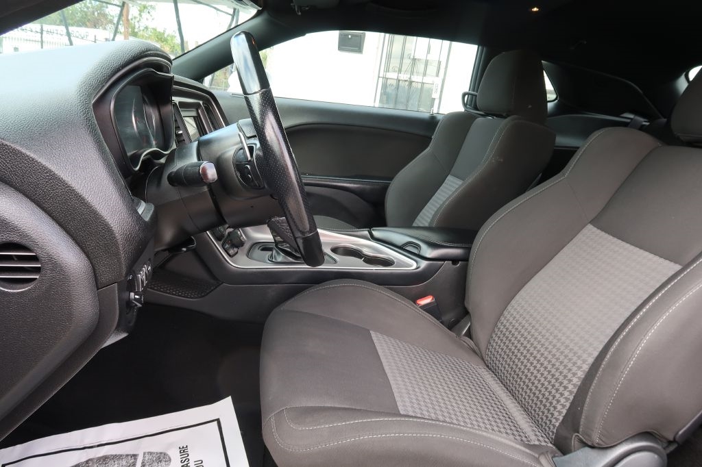 Dodge Challenger GT 2022