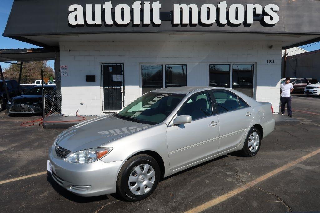 2004 Toyota Camry LE