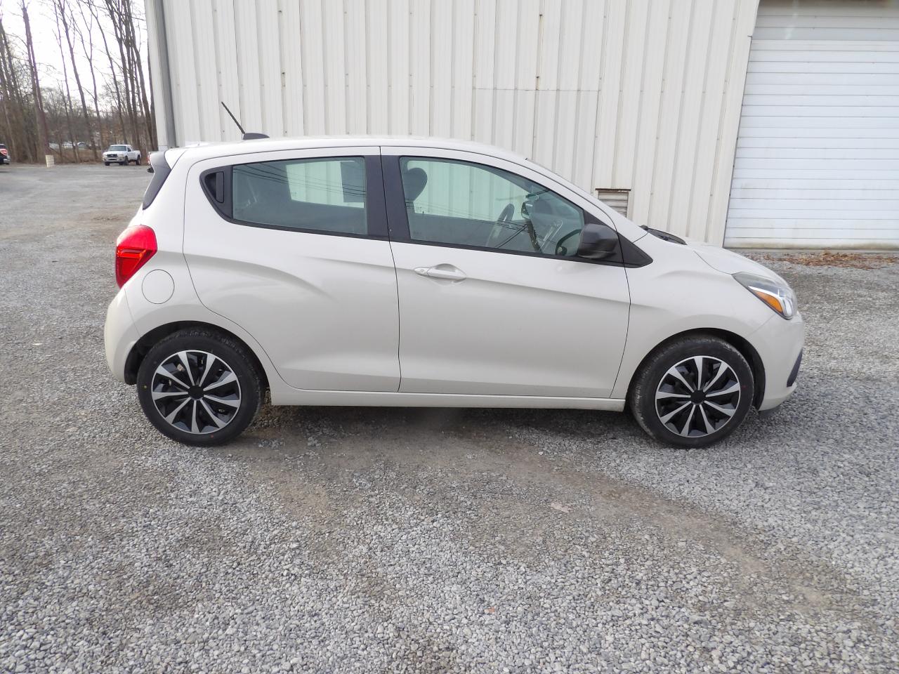 2016 Chevrolet Spark LS CVT