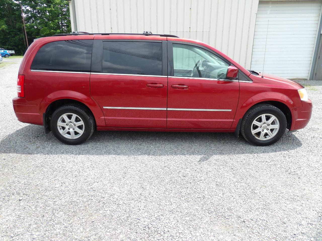2010 Chrysler Town & Country Touring